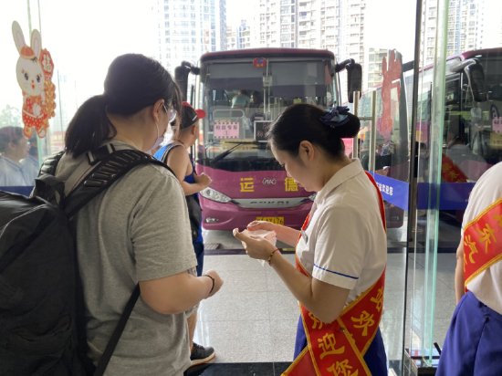 中国南宁—越南河内的国际直达客运班线恢复每日发班运输模式