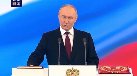 普京宣誓就任俄罗斯总统