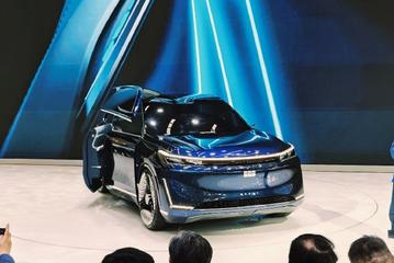 2024北京车展：吉利银河科技旗舰SUV“银河星舰”全球首发